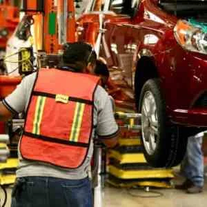 US Takes Dominant Share of Mexico's Vehicle Exports Amid September Declines