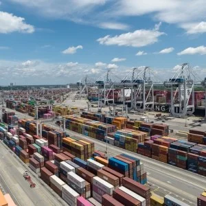 Savannah Port Sets Container Volume Record as Renovations Boost Capacity