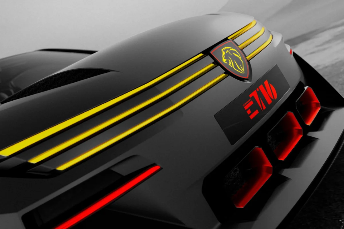 L'E-T16 Concept inaugure la toute nouvelle interprétation de l’emblématique signature lumineuse à trois griffes reliant désormais les optiques de phares.
