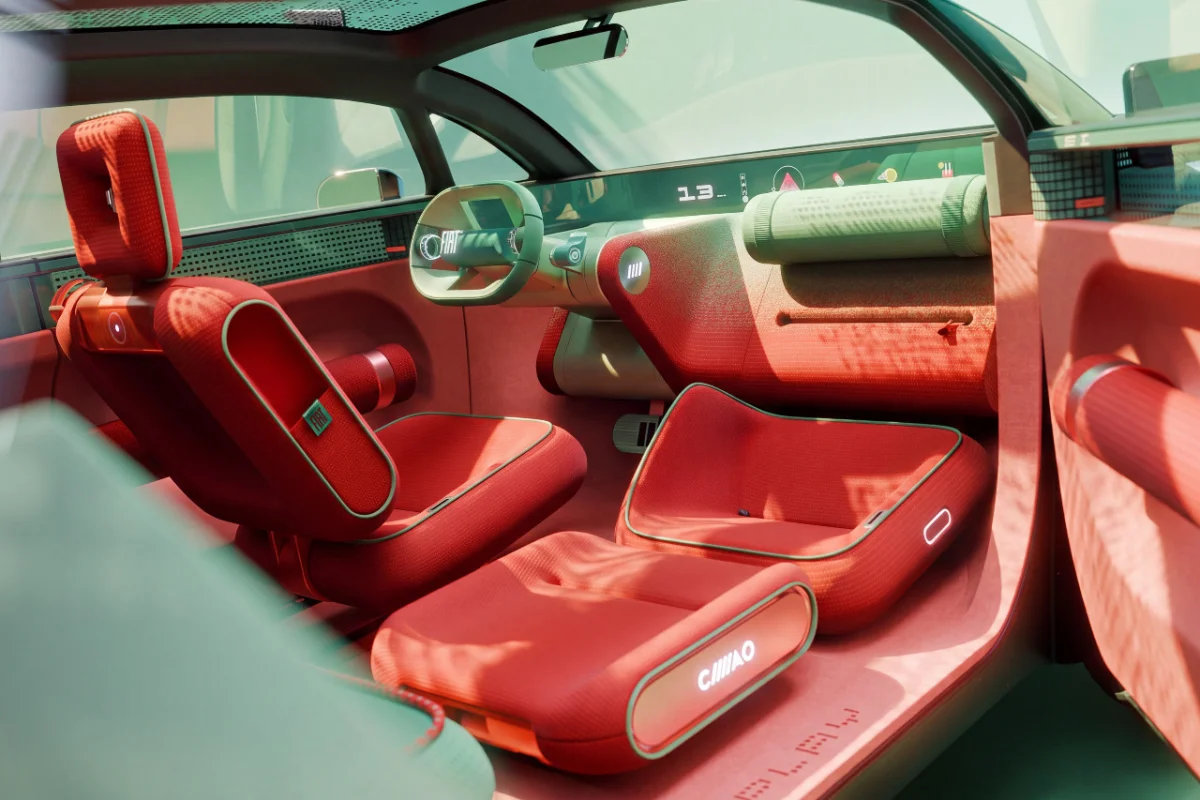 Interior colors of the Multiplay