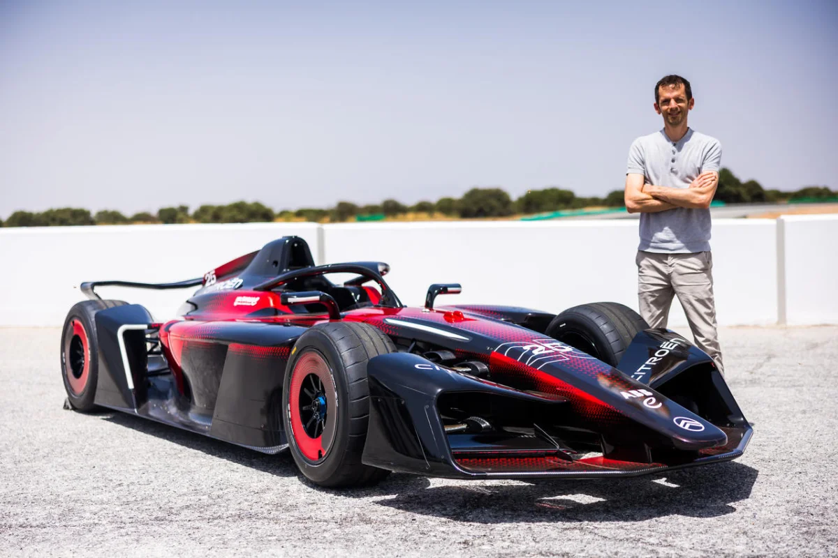 A défaut la conduire, nous avons approché la Formule E GEN4 de Citroën Racing lors de ses premiers essais sur le circuit de Guadix, dans le sud de l'Espagne.