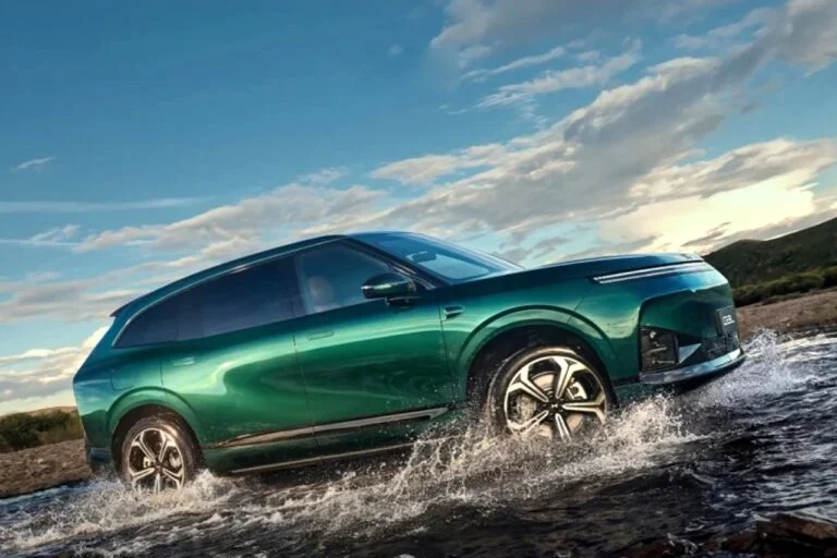 Xpeng G9L (2026). Un grand et luxueux SUV électrique pour l’Europe