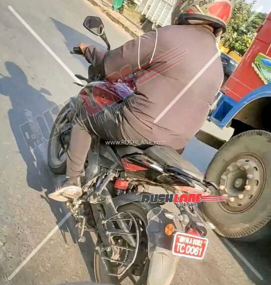 2026 Bajaj Pulsar NS160 Spotted with Enhanced Features and Performance Upgrades
